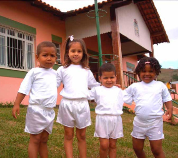 creche-002-360x320-5a69aac2476621e84f3d3ac05c4a30c7 Proyectos Sociales