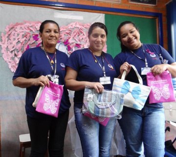 outubro-rosa-001-360x320-f23faf5b162f8d387d46fcc79955e836 Acciones Internas