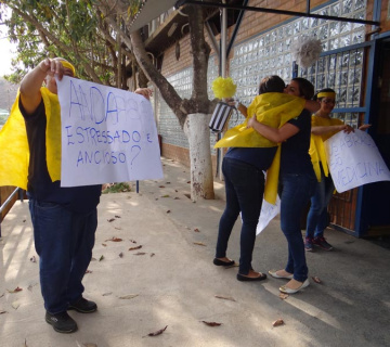 setembro-amarelo-003-360x320-1f772cb19dba6a31853a3db33212ae70 Acciones Internas